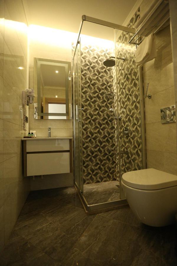 Random Suit Otel Istanbul Exterior foto