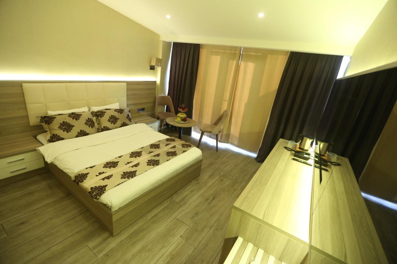 Random Suit Otel Istanbul Exterior foto